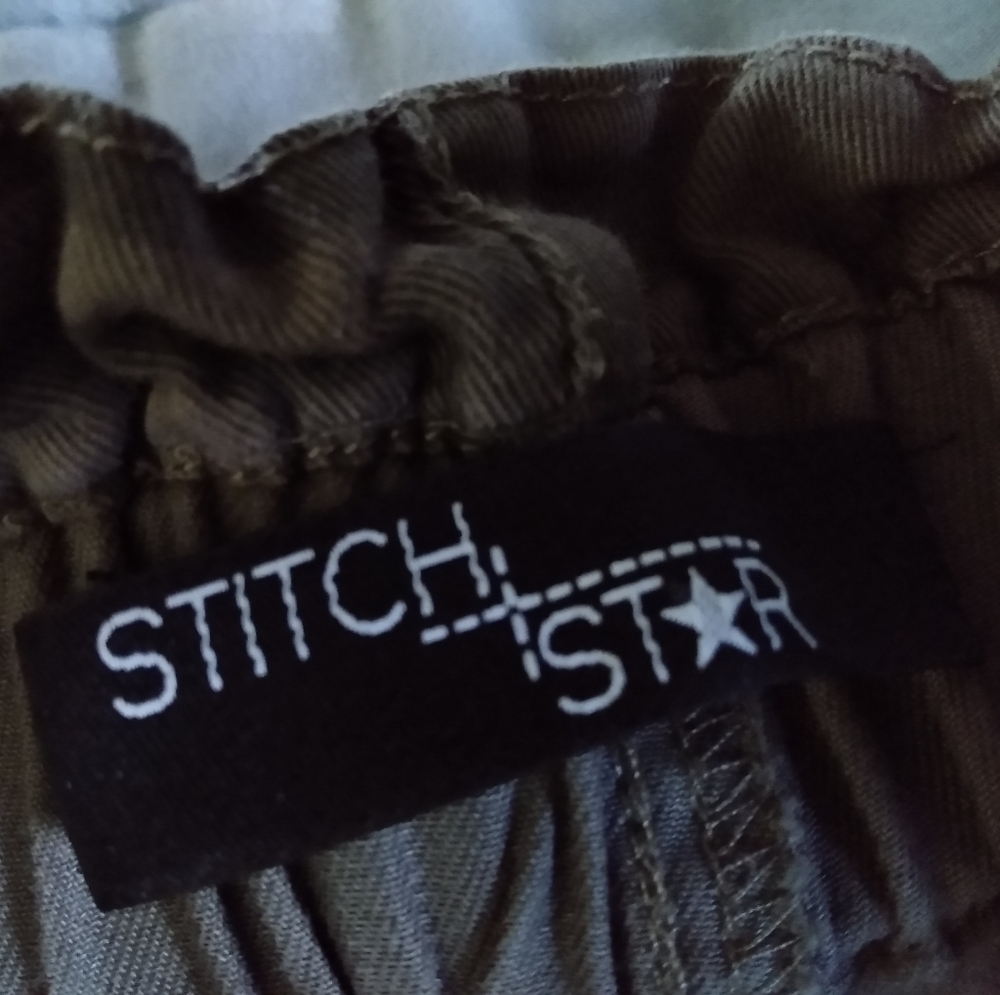 Pants - Picture 2 of 3